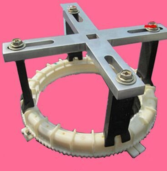 170304012947_tr022 4 Jaw Fuel Tank Remover 90-199 mm (TR022)